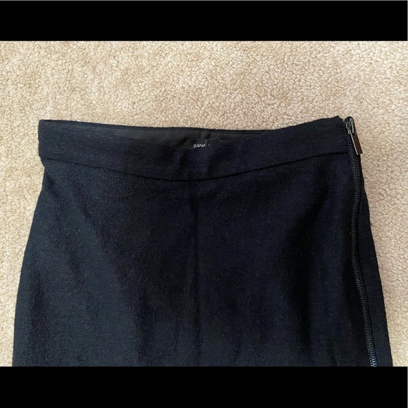 Banana Republic Wool Zip Up Pencil Skirt - Picture 4 of 7